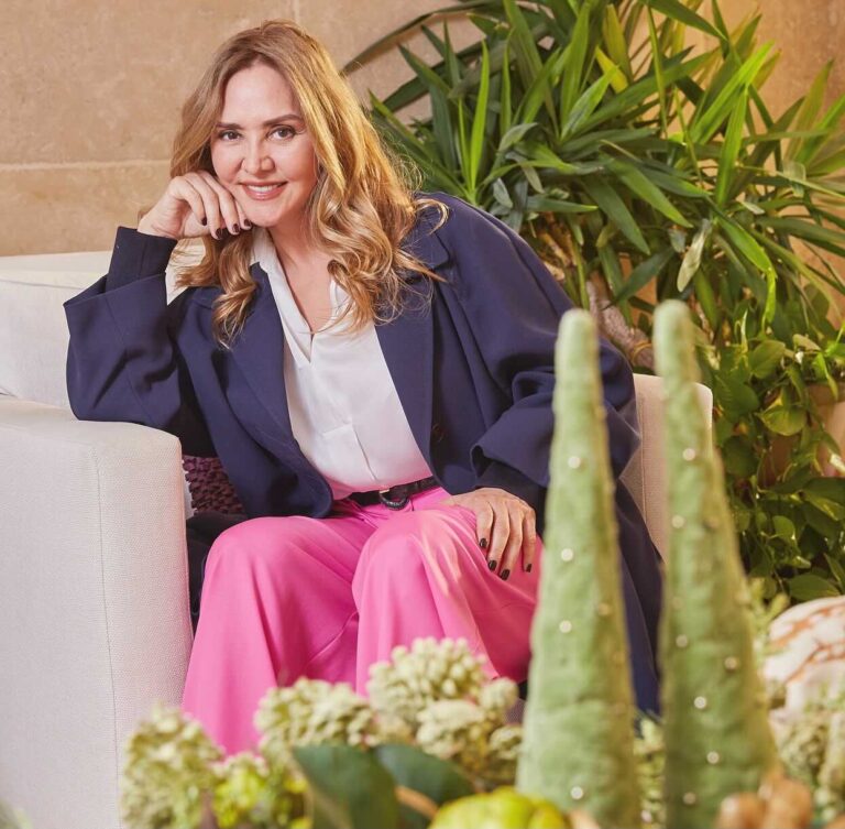 De acuerdo con Angélica Fuentes Téllez son las propias mujeres las que están abriendo la brecha para el emprendimiento de más mujeres.