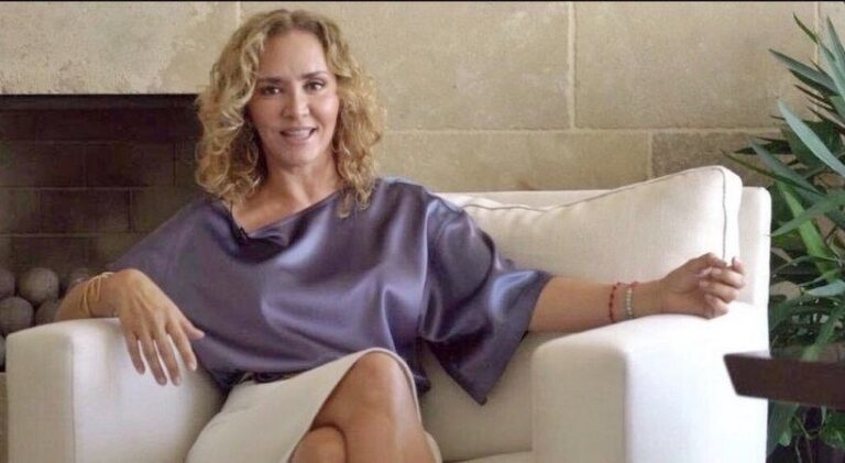 Angélica Fuentes, empresaria Mexico-americana.