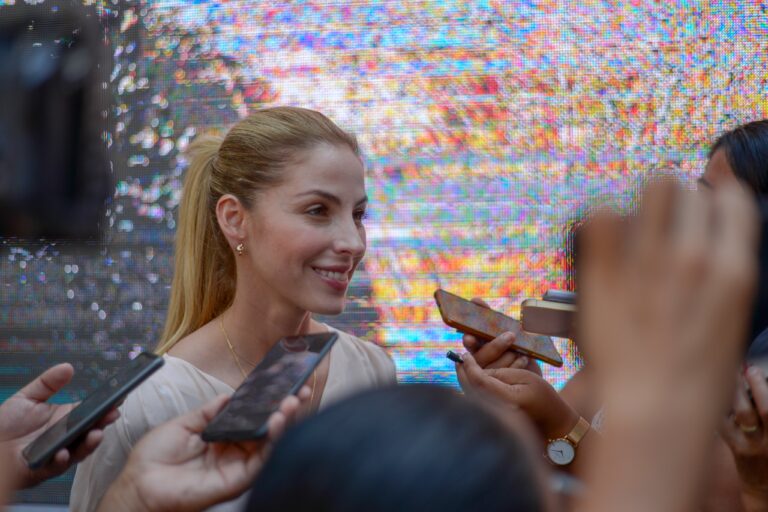 Patricia Lobeira Rodríguez: Regular precios en el Puerto protegerá a locales y turistas