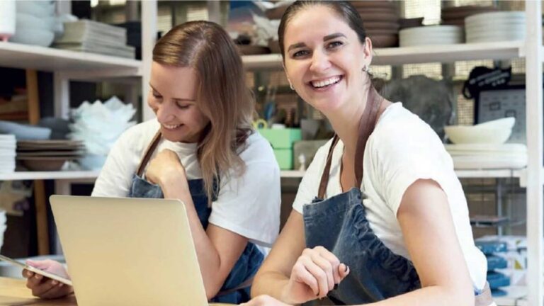 Fundadores de startups arrancan su negocio a los 45 años