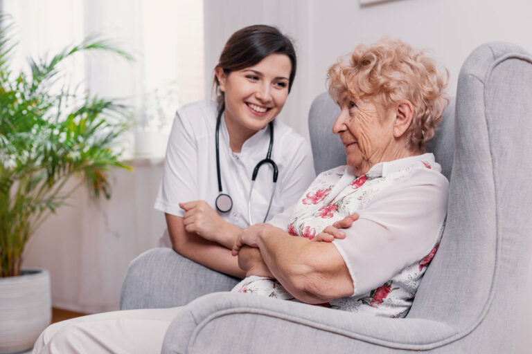 Startup CatAI, monitorea condiciones de pacientes en casa