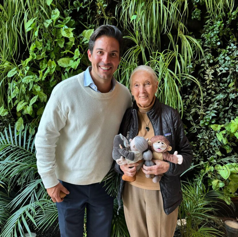 Posible colaboración entre Víctor González Herrera y Jane Goodall
