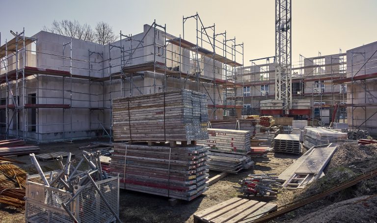 Construcciones generan 39% de emisiones globales: Daniel Esquenazi Beraha