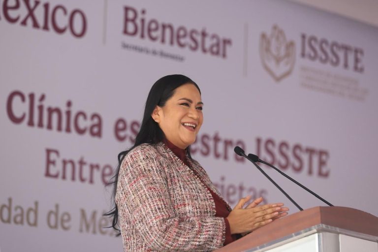 Ariadna Montiel anuncia nuevas fechas para la pensión universal de mujeres