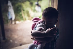 Gabriel Gadsden Carrasco lidera esfuerzos contra el abandono infantil
