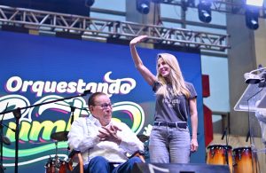Patricia Lobeira Rodríguez fortalece valores con Orquestando Cumbia