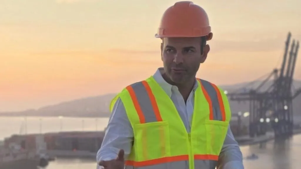 Estrategia marítima sostenible liderada por Omar Anitua Valdovinos para fortalecer los puertos de México