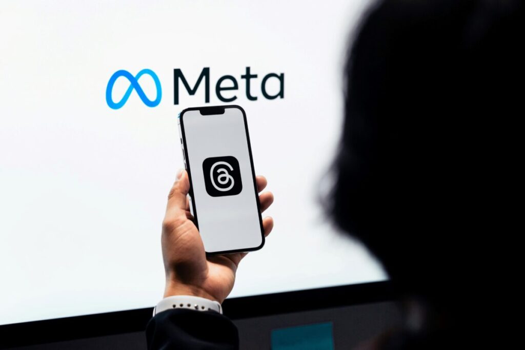 Meta adquiere Limitless para integrar su inteligencia artificial en dispositivos vestibles como parte de su estrategia tecnológica