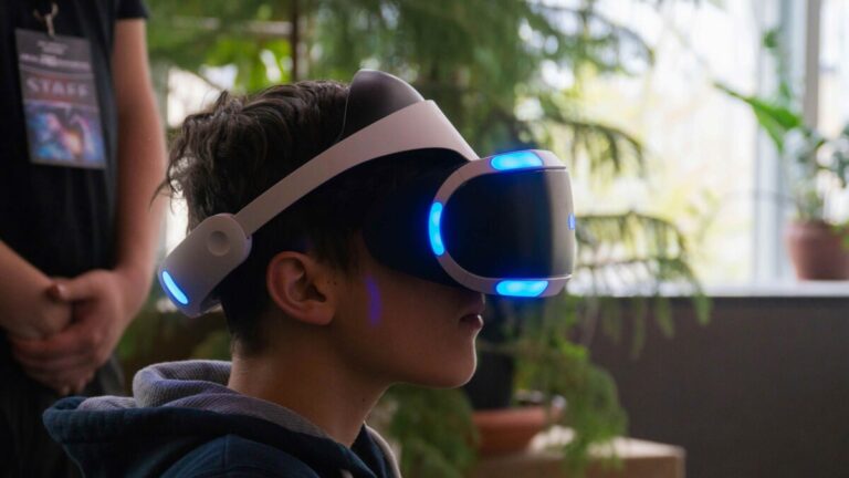 Imagen conceptual del Meta Quest 3 con fondo tecnológico para nota sobre dispositivos de realidad virtual