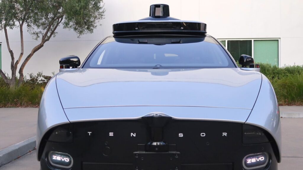 Zevo integra robotaxis a su flota de car-sharing eléctrico con vehículos autónomos diseñados para movilidad compartida en Estados Unidos