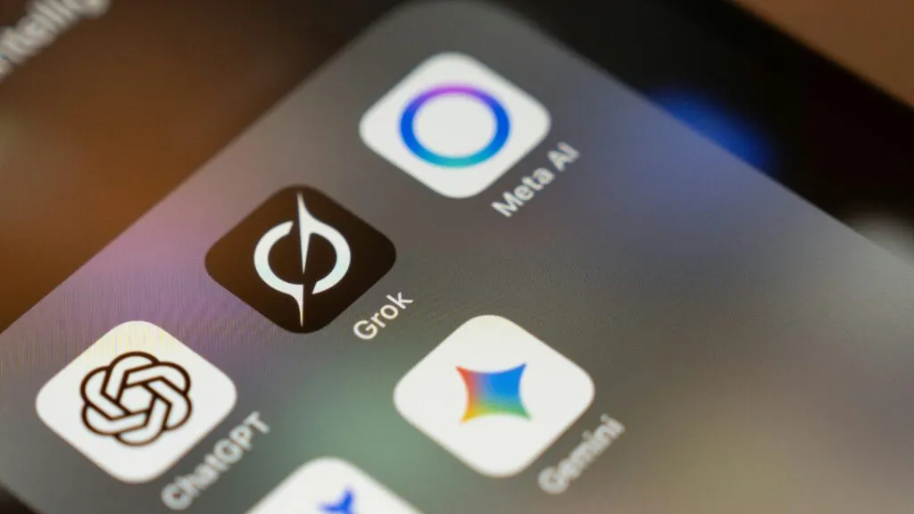 India ordena cambios urgentes a Grok por contenido obsceno y fallas de seguridad en inteligencia artificial