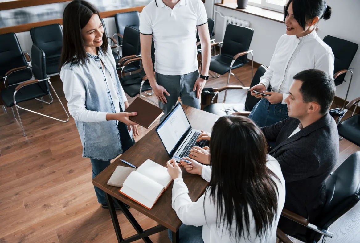 Alejandro Martínez Araiza habló sobre el rezago laboral en México.