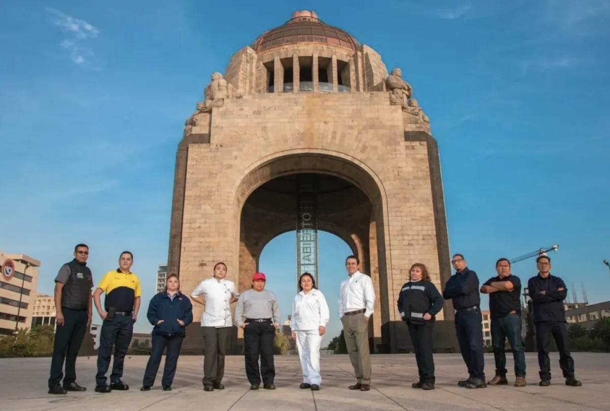 Trabajadores SNAC, organismo liderado por Alejandro Martínez Araiza.