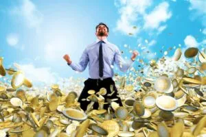 Ideas simples evolucionan en negocios millonarios mediante innovación, ejecución estratégica y conexión con necesidades reales