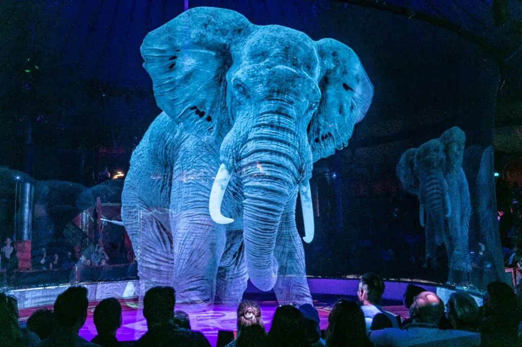 Circos modernos reemplazan animales con tecnología, acrobacias y espectáculos visuales inmersivos para nuevas audiencias
