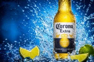 Corona fue reconocida como la cerveza más valiosa del mundo en el ranking BrandZ 2026 de Kantar