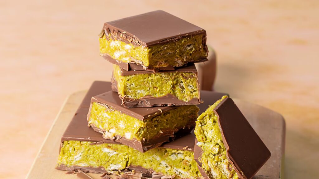 Chocolate Dubái se vuelve viral gracias a postres premium y lujo gastronómico en redes sociales