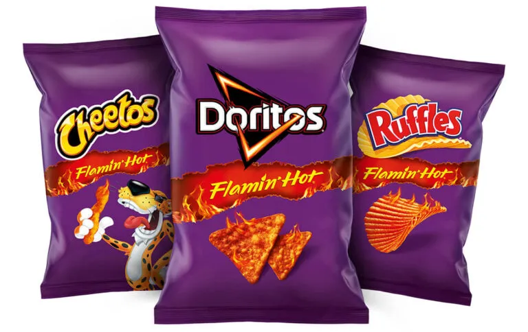 Flamin Hot impulsa la estrategia de Sabritas dentro del mercado juvenil de snacks enchilados y virales
