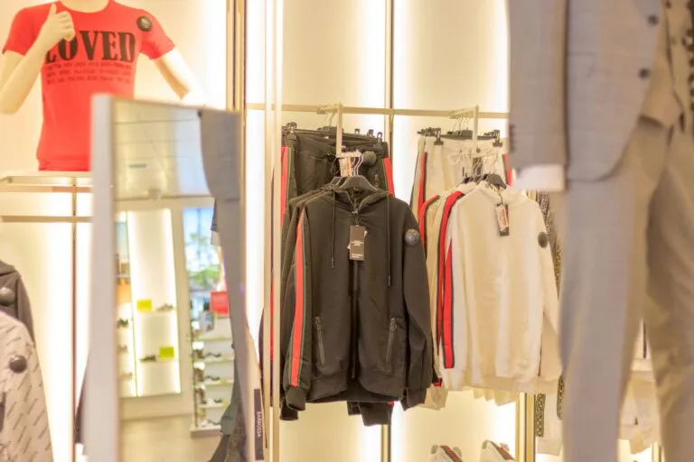 Hot Sale ropa deportiva con compras digitales y ofertas fitness en México