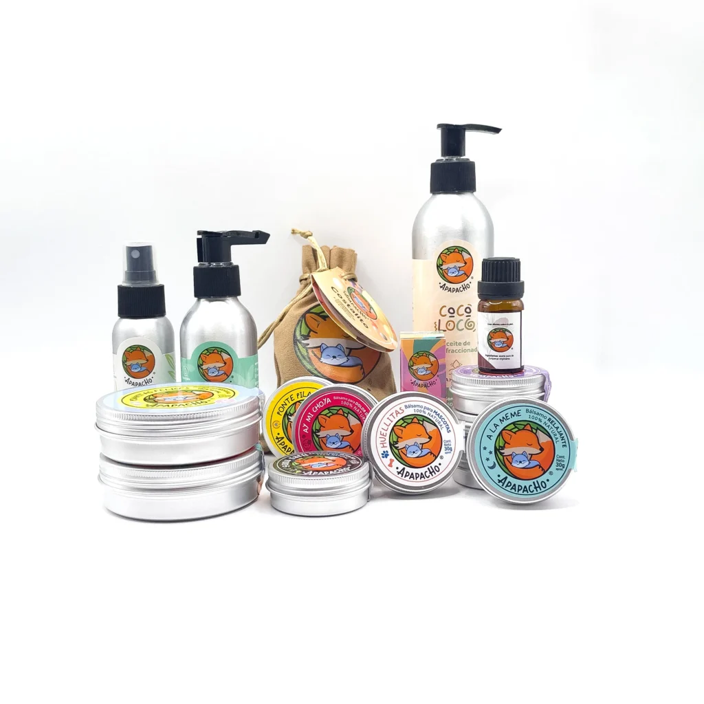 Productos artesanales y de bienestar inspirados en el concepto mexicano de apapacho y conexión emocional.