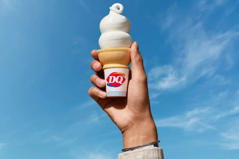 Dairy Queen construyó una de las cadenas de helados y postres más reconocidas del mundo
