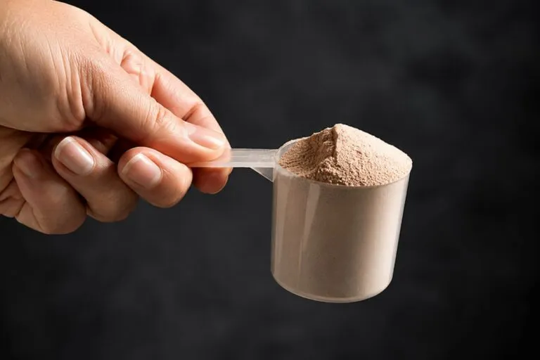 Demanda creciente de proteína de suero impulsa escasez y aumento de precios en alimentos enriquecidos