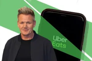 Gordon Ramsay protagoniza una campaña publicitaria de Uber Eats durante la Copa del Mundo 2026.