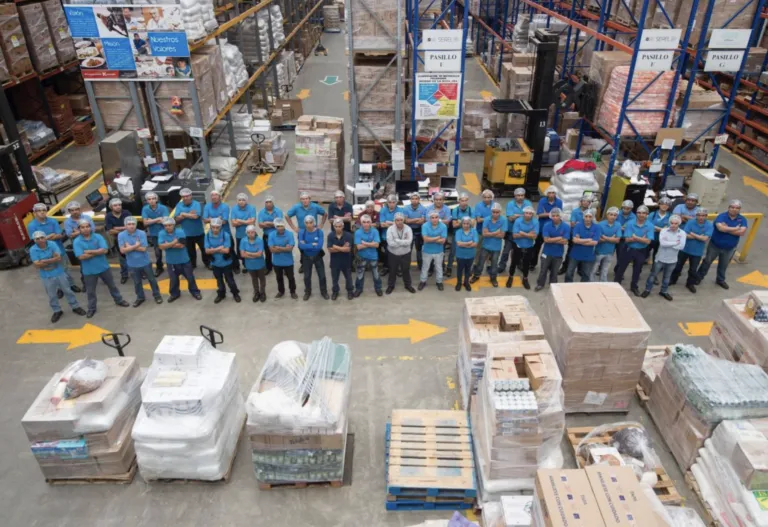 Jack Landsmanas lidera una estrategia empresarial enfocada en eficiencia, trazabilidad e inocuidad alimentaria.