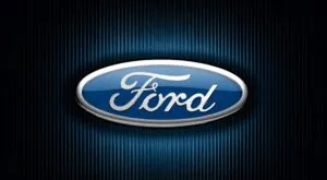 Planta automotriz moderna donde se fabrican autos hechos en México con altos estándares de calidad para Ford.