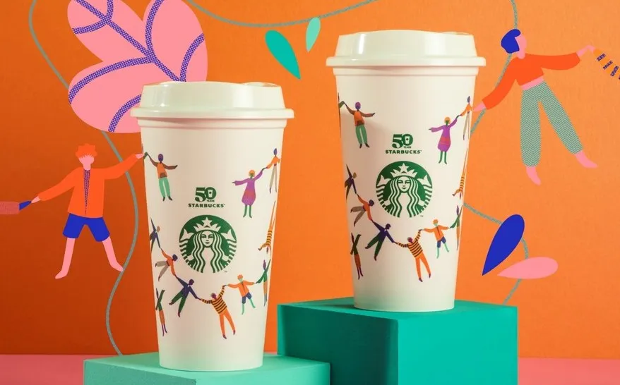 ¿Por qué Starbucks ya no lanza tantos vasos reutilizables de temporada?