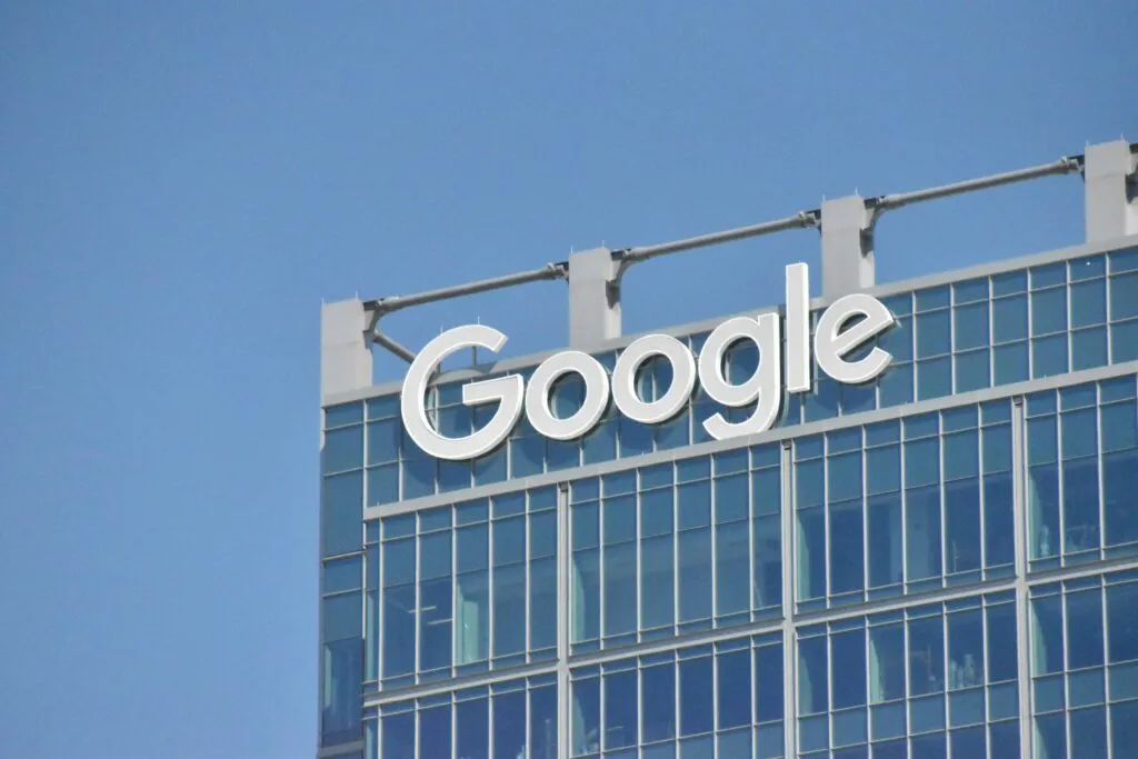 Google Store Tokio con productos Pixel, Gemini y experiencias de inteligencia artificial en Japón