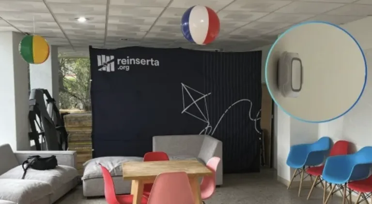 Tecnología de monitoreo y asistencia de Seguritech instalada en el Centro de Atención de Reinserta.