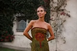 Zara apuesta por el amarillo, un color luminoso que gana terreno en los looks de otoño