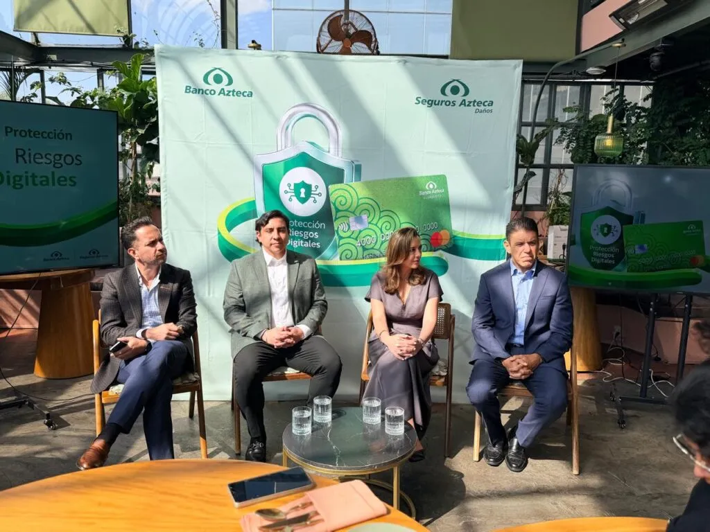 Banco Azteca lanza Protección Riesgos Digitales ante estafas por manipulación