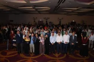Con Somos Grandes, Ninfa Salinas articula defensa de PyMES en Veracruz