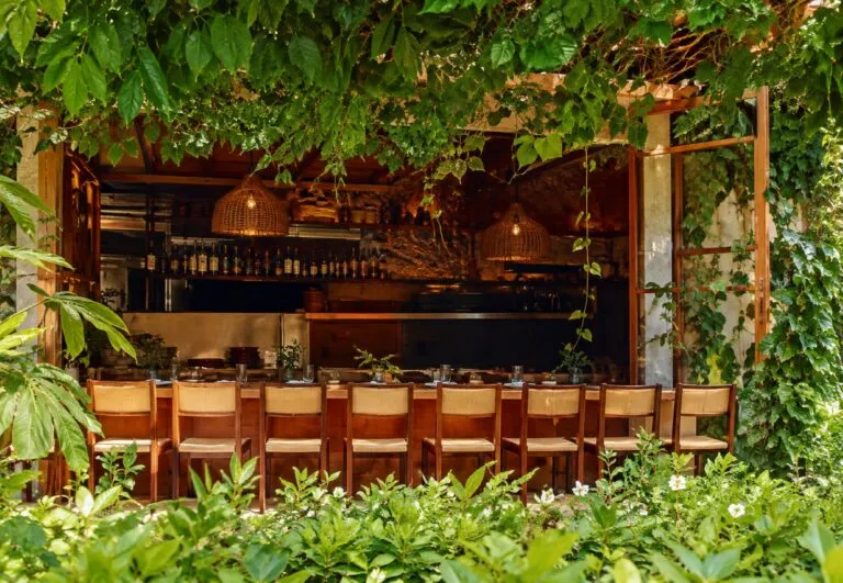 Restaurante Baldío en Ciudad de México con cocina sin desperdicios, ingredientes frescos y gastronomía sustentable.