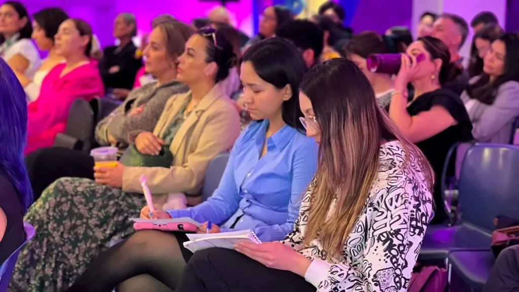Atención de la menopausia impulsa nuevas oportunidades para startups, empresas FemTech y proyectos de innovación en salud.
